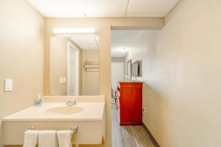 Deluxe Inn & Suites By OYO Miami OK - Miami - 3