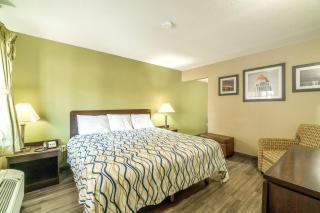 Deluxe Inn & Suites By OYO Miami OK - 7