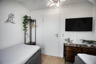 DresdenStay Modern 3 Schlafzimmer Kamin PS4 Kicker - Dresden - 4