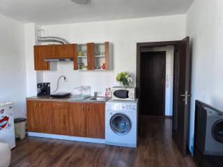 Dom-El Real Apartments in Raduga Complex - 4