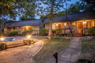 Thornhill Safari Lodge - Guernsey Nature Reserve - 0