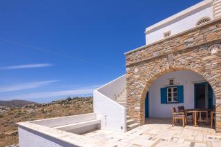 Akre Marlas Tinos - Mamádhos - 0