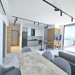 Penthouse Paradise - Sarandë - 1