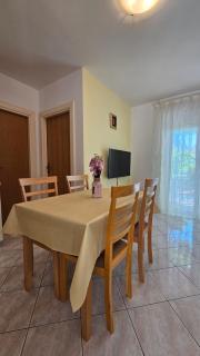 Apartments Villa Brudi - Vinišće - 1