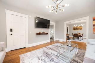 Modern 2BR Mins to Univ, Zoo, Destiny, Downtown - Syracuse - 4