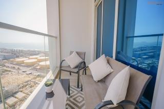 Bnbeyond's Modern Marina Pad - 0