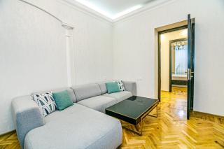 Apartment İn The Targovu - Bakoe - 0
