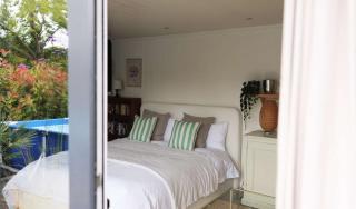 The Green Escape - Private Cabin Retreat in London - - 6