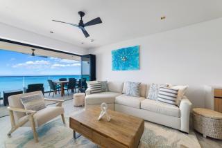 ZenBreak Allure 502, Beachfront Penthouse - Bridgetown - 4