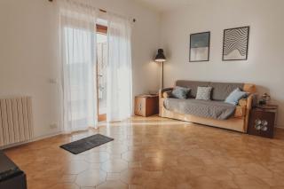 Villa Levante, relax esclusivo in riva al mare vicino Cefalù - Lascari - 2