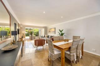 The Island Beach House - 5