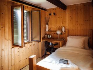 Legatum Cottage - - 9