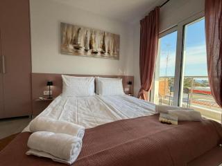 Room in Apartment - Maria One-Bedroom with garden, Jacuzzi and BBQ - Nea Kallikratia - 0