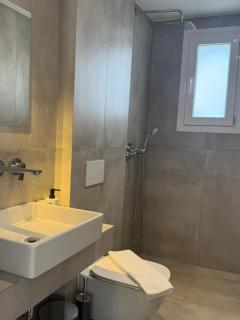 Room in Apartment - Maria One-Bedroom with garden, Jacuzzi and BBQ - Nea Kallikratia - 9