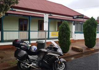 The Kumbia Hotel - 5