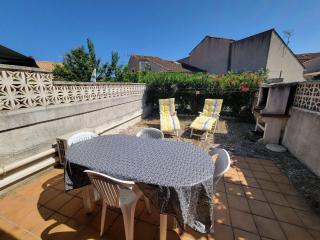 Jolie maison dans résidence sécurisée avec piscine commune , 4 couchages , 400 m de la plage de PORTIRAGNES PLAGE LRJP54 - Portiragnes - 0