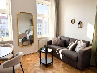Modern Viennese 1BR Apartment - 4