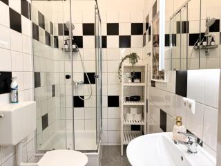 Modern Viennese 1BR Apartment - 3