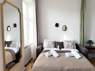 Modern Viennese 1BR Apartment - 2