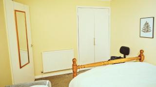 Elegant 3-Bedroom, Free parking, Garden, Pet Friendly, superfast Wi-Fi! - Sittingbourne - 1