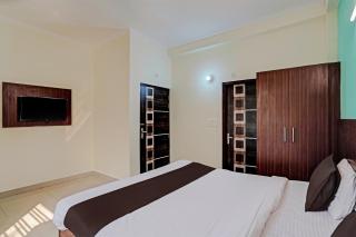 Hotel O Golden Imperial - Greater Noida - 4