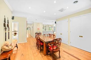 Sparkling Family Friendly Gem in Leafy Donvale - Donvale - 8