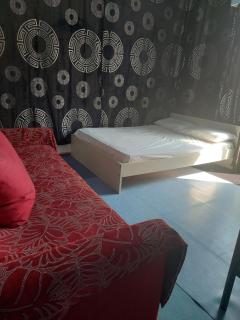 SHARING ROOM IN NEAR THISSIO METRO STATION BY ACROPOLIs - Athen - 0