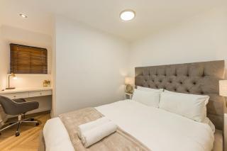 The Centurion 86 - 7