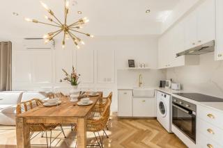 The Centurion 86 - 8