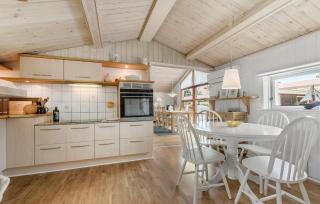 Stunning Home In Ebeltoft With Wifi - Ebeltoft - 6