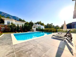 Signature Villa - Eskiömerler - 6
