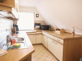 Geräumiges 2-Zimmer-Appartement für 4 Personen und schönem Gemeinschaftsgarten - Westerland - 2