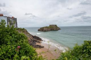 Stylish Tenby Townhouse, Steps from the Beach - Pembrokeshire - 9