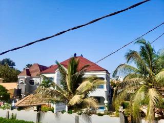 The Retreat Apartments - Brusubi - 8