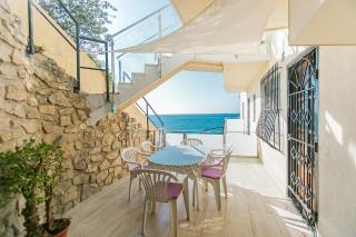 Grand appartement les pieds dans l'eau - 8