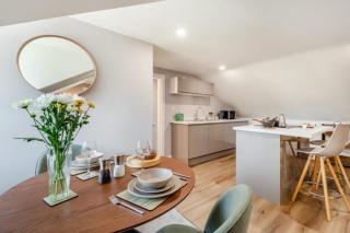 Leck Beck Loft-With Hot Tub - 6