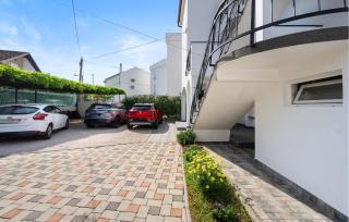 Nice Apartment In Pirovac With Kitchen - 4