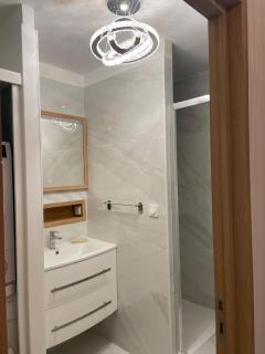 Recently renovated apartment in quiet area in heart of Old Nice - Nice - 2