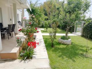 Holiday home Davorka with garden and barbecue - Ližnjan - 0