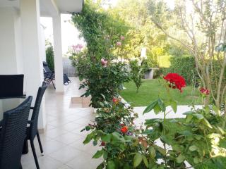 Holiday home Davorka with garden and barbecue - Ližnjan - 2