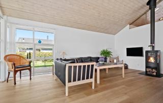 Holiday Home Hejsager Strandby I - Kelstrup Strand - 8