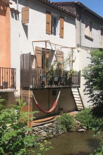 Maison sur la rivière - 0