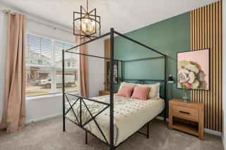 Luxurious 4BR Villa w Pool closer from Disney - 0