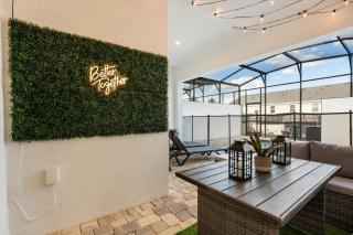 Luxurious 4BR Villa w Pool closer from Disney - 3