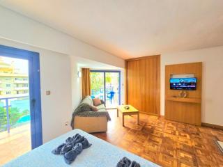 Studio Pepitas with sea and pool views Steps from Puerta Marina and the beaches By NAMASTE ELITE - 9