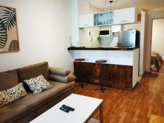 Departamento con balcon en el Corazon de Recoleta - Buenos Aires - 7