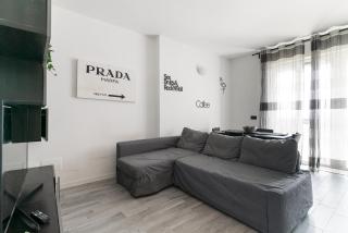 GuestHost - Bonola M1 Balcony Apartment - Milan - 4