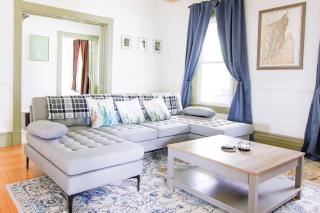 Expansive Victorian close to Saratoga Springs and Lake George - Corinth - 5
