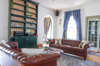 Expansive Victorian close to Saratoga Springs and Lake George - Corinth - 4