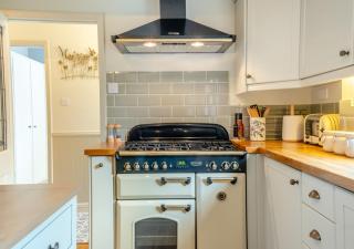 Hawthorn Cottage - Norton Green - Freshwater - 8
